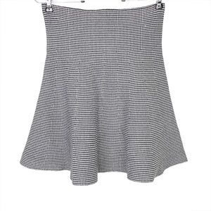 Stitch Fix l Papermoon Houndstooth Print Skirt, L